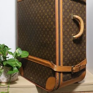 ❌Not Available❌ Vintage XXL French Company Louis Vuitton Stratos Monogram Suitca